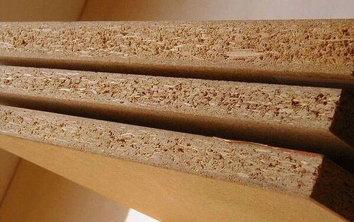 阿里員工白血病去世 誰該為超標甲醛買單？家具膠成為關鍵